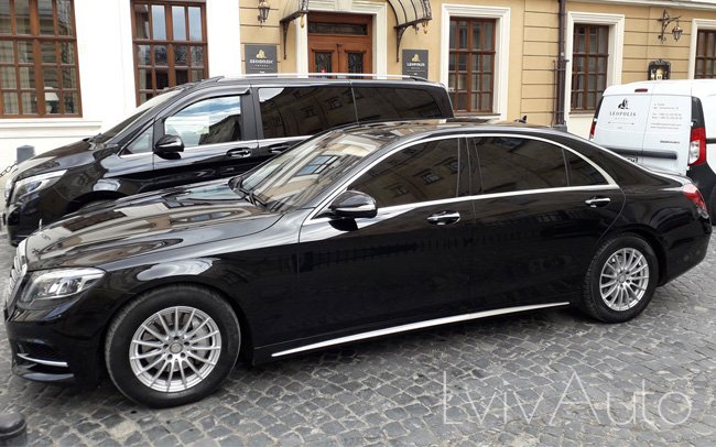 Аренда Mercedes S-Class W222 AMG на свадьбу Львів