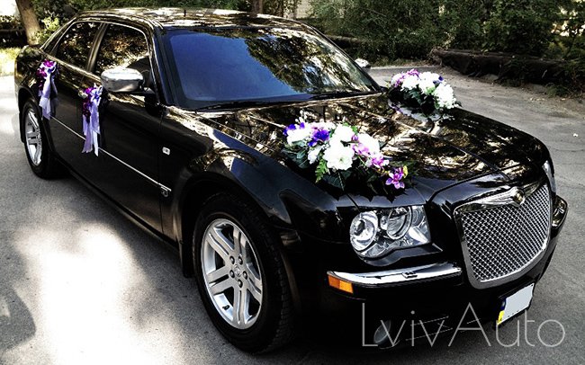 Аренда Chrysler 300C на свадьбу Львов