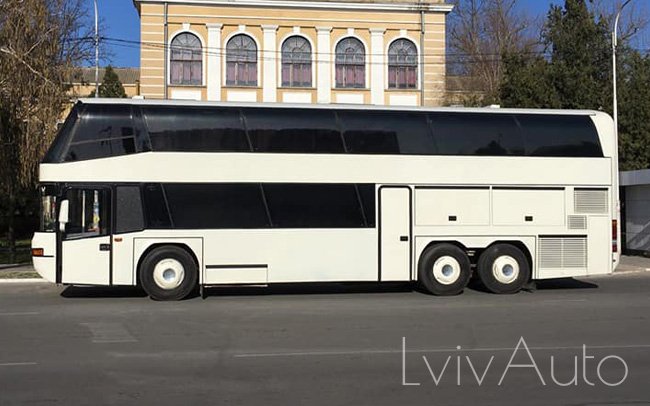 Автобус Neoplan VIP